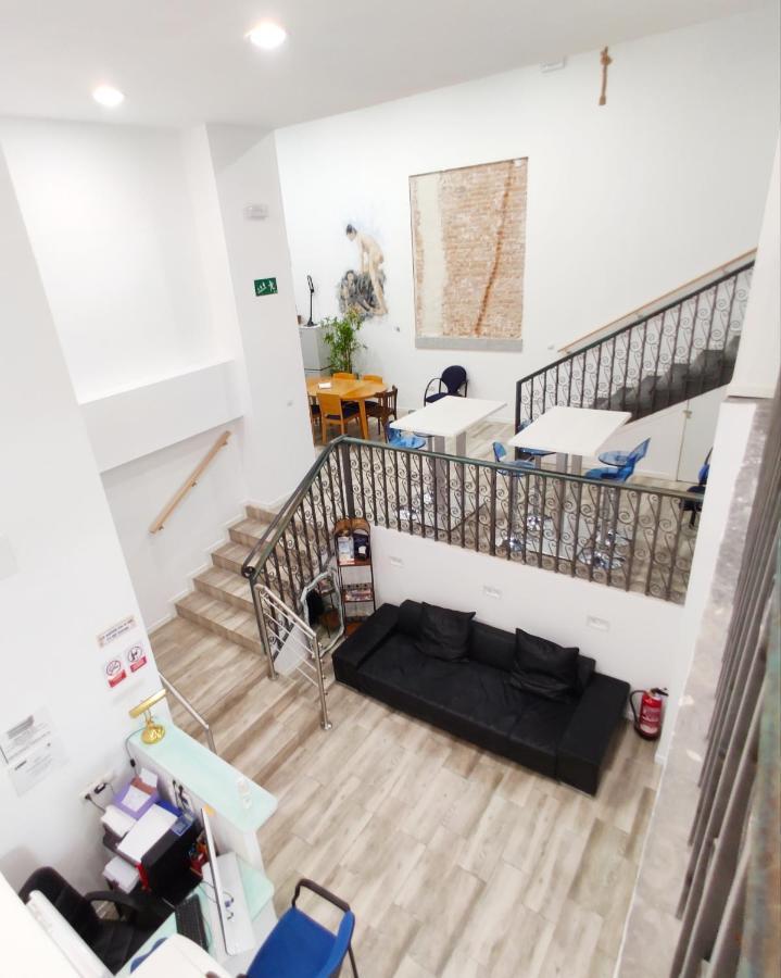 Hostel Palafox 23 Madryt Zewnętrze zdjęcie