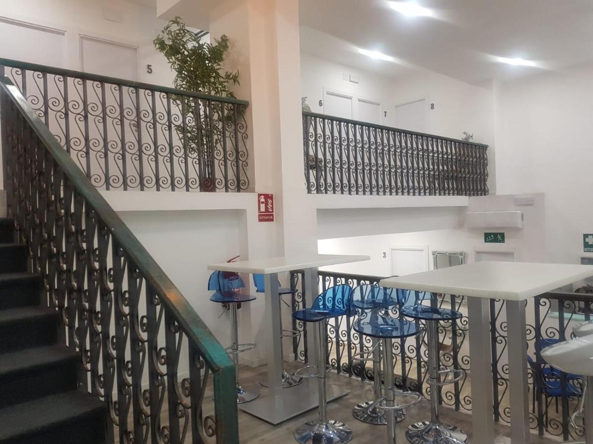 Hostel Palafox 23 Madryt Zewnętrze zdjęcie