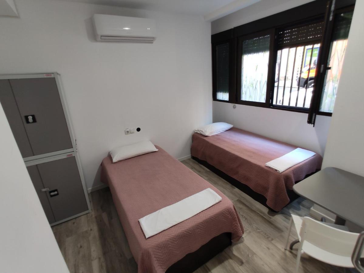 Hostel Palafox 23 Madryt Zewnętrze zdjęcie