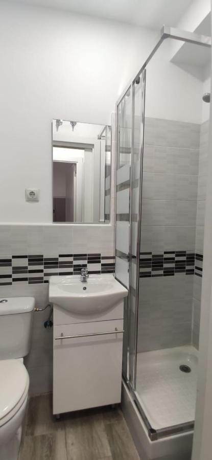 Hostel Palafox 23 Madryt Zewnętrze zdjęcie