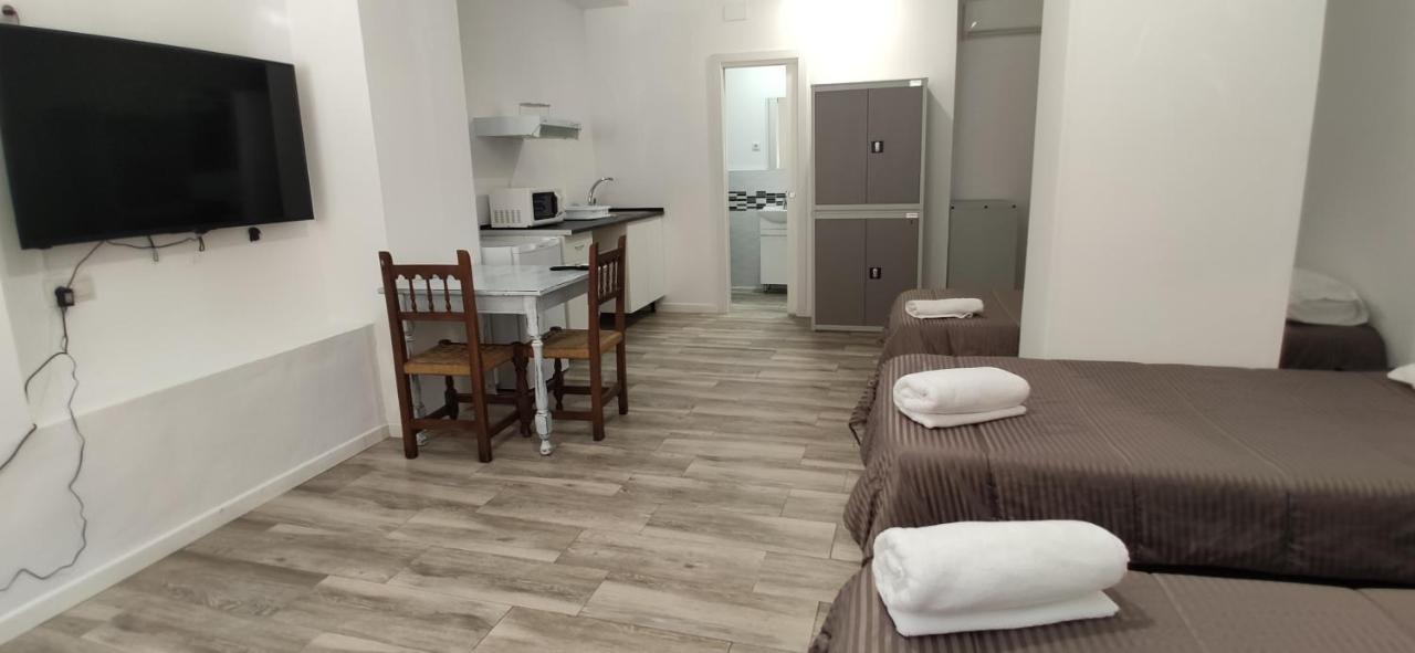 Hostel Palafox 23 Madryt Zewnętrze zdjęcie